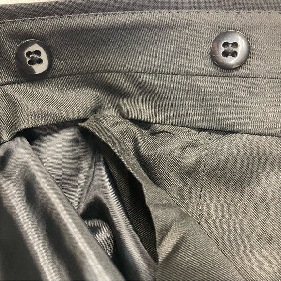 Stafford Tuxedo 2 Piece Black 48L 36W like new - Picture 12 of 16